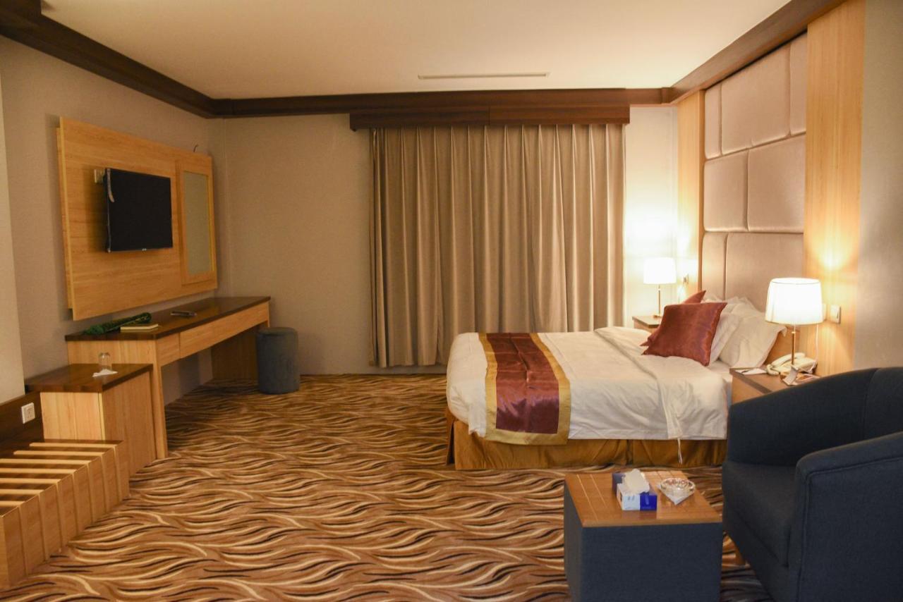 Florida Inn Hotel Najran Esterno foto