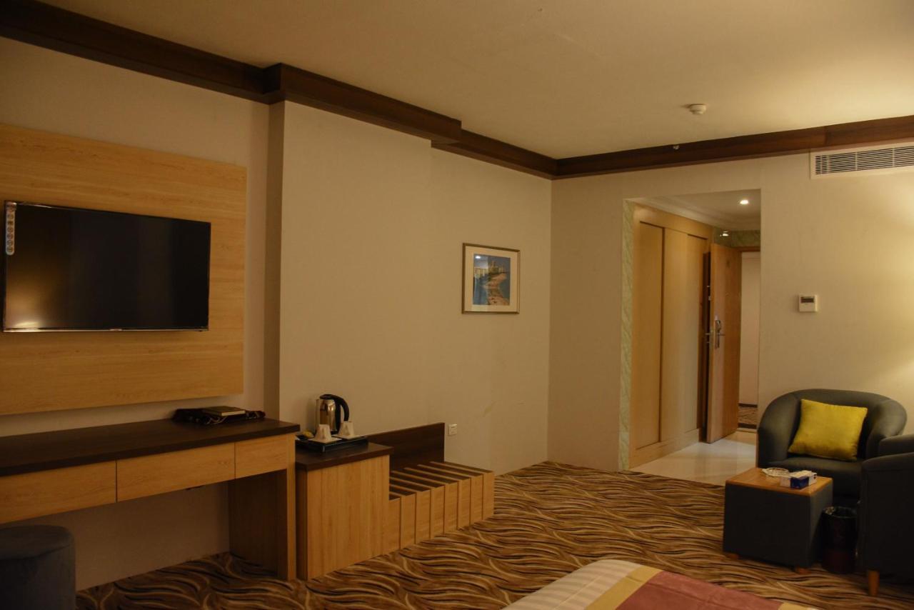 Florida Inn Hotel Najran Esterno foto