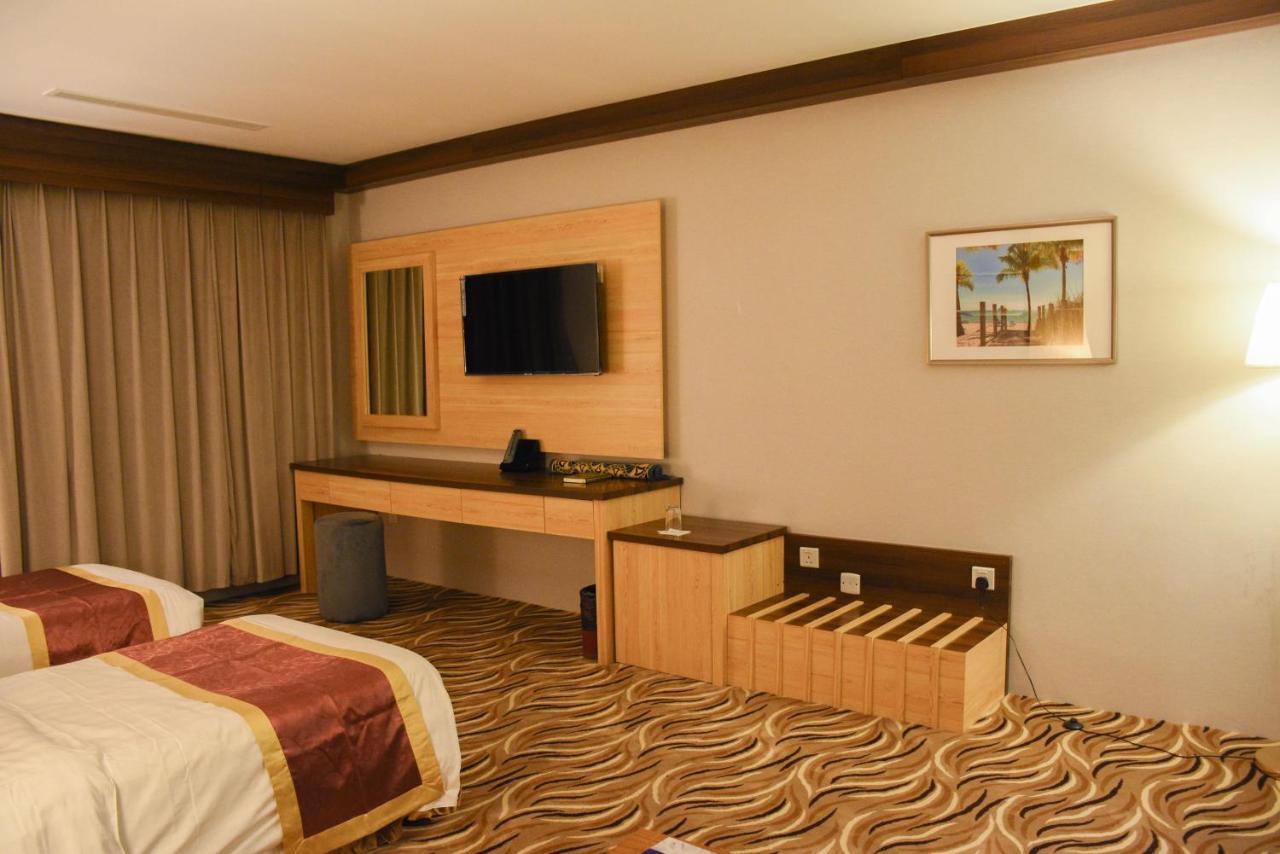 Florida Inn Hotel Najran Esterno foto
