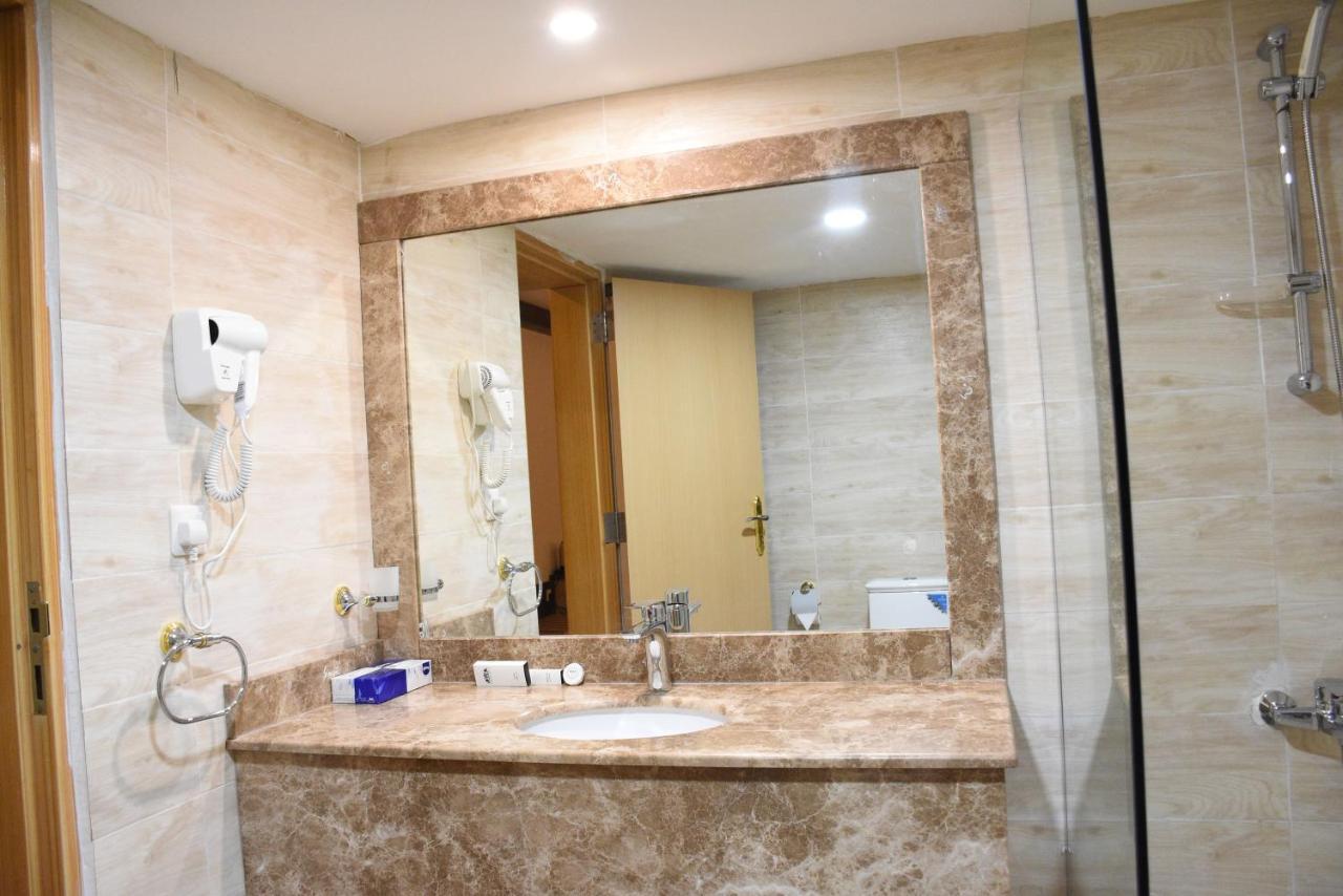 Florida Inn Hotel Najran Esterno foto